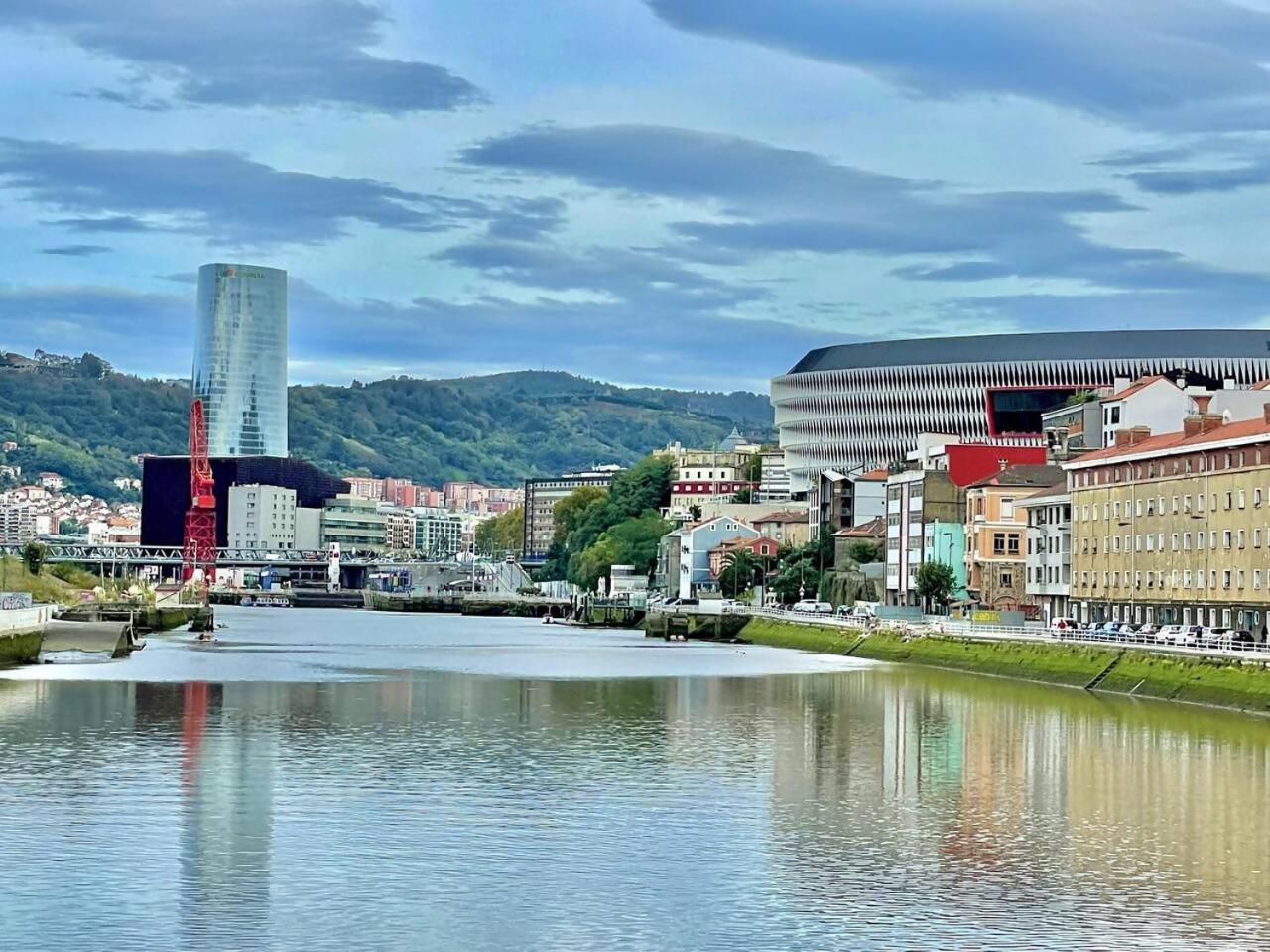 Kai - Apto Junto A La Ria Bilbao